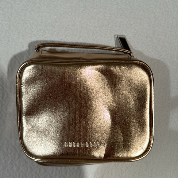 Bobbi Brown metallic cosmetic case - Picture 10 of 10